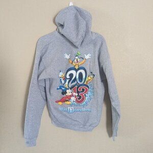 Walt Disney World Resort Parks 2013 Grey Zip up Hoodie Size M